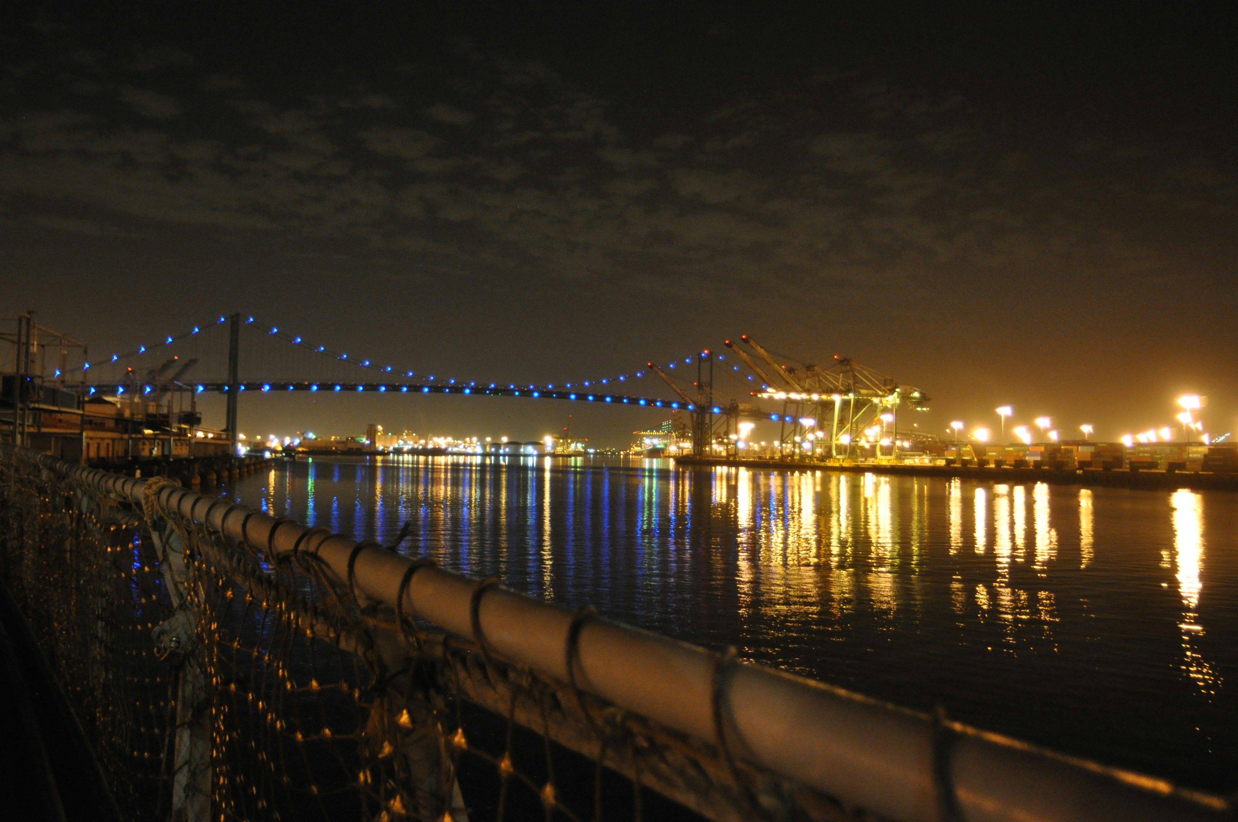 Free Unsplash photo from Val Treanor