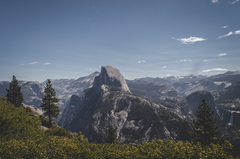 fotografía de Half Dome, Parque Nacional de Yosemite