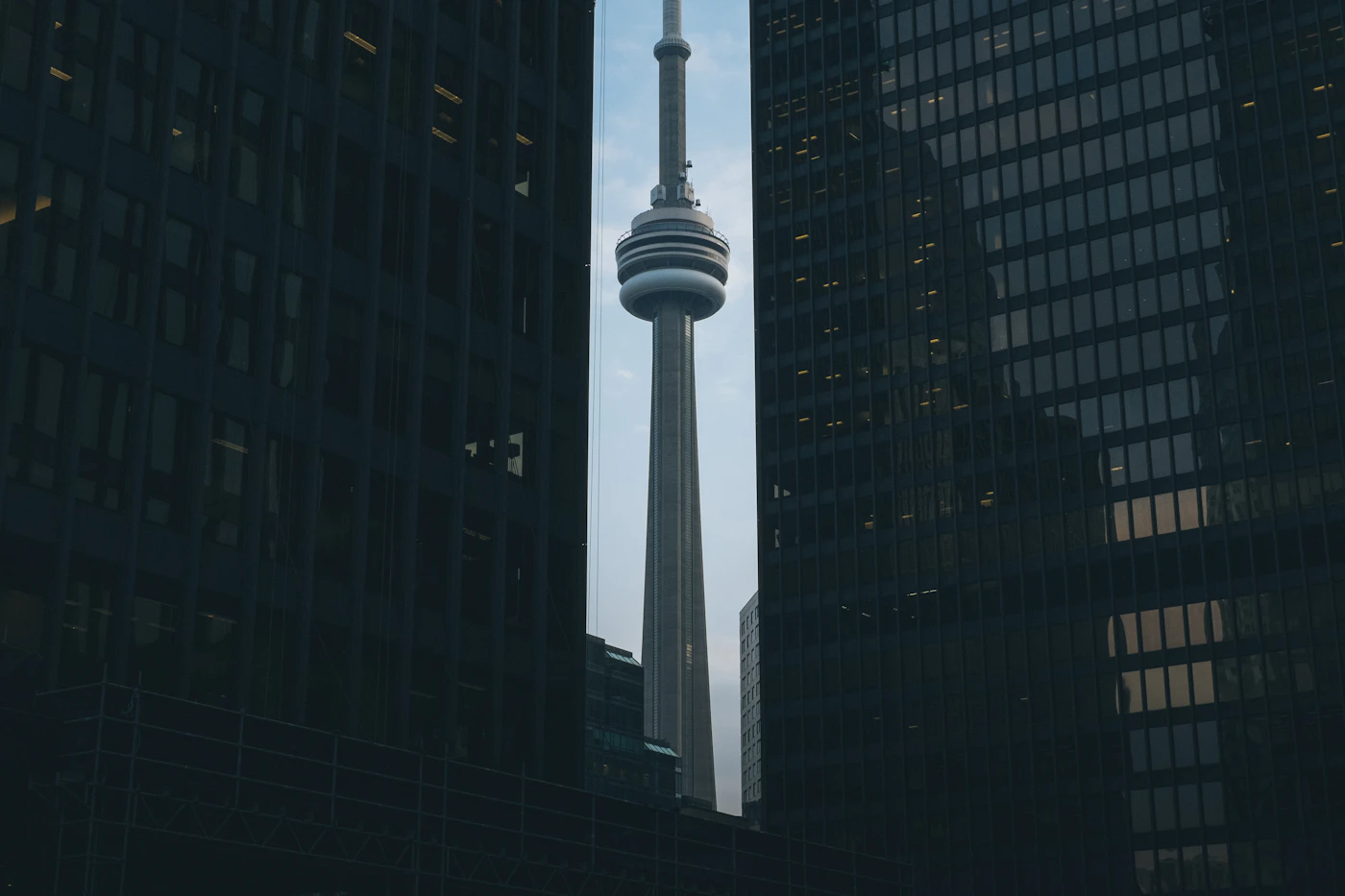 CN Tower and city skyline in Toronto, Canada