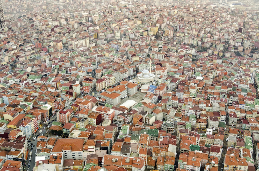 Photo aérienne du paysage urbain pendant la journée