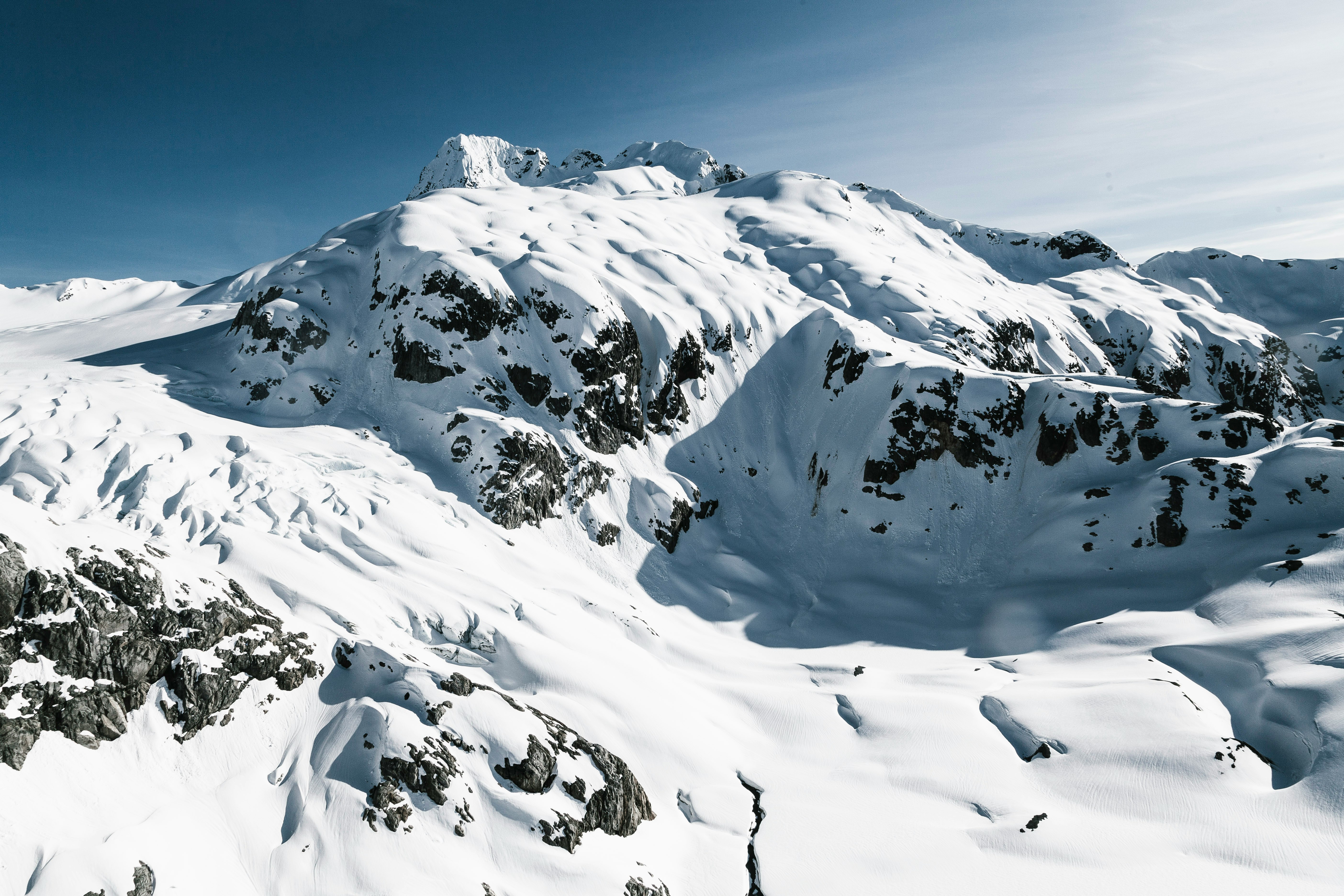 glacier mountains during daytime