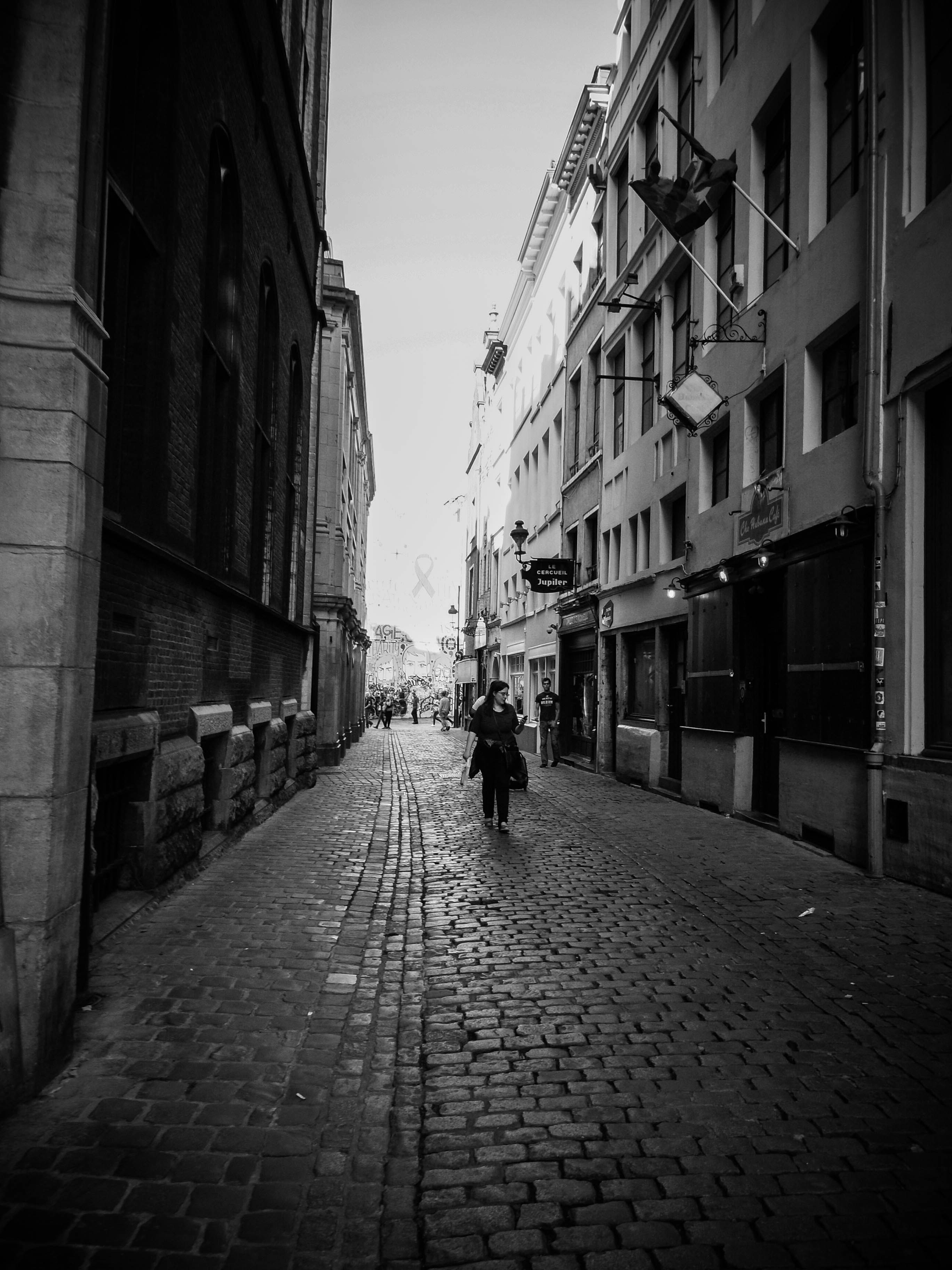 Free Unsplash photo from Yen Y Lin