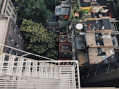 Aerial view of the Patio Splendid site showing green spaces and urban integration.
