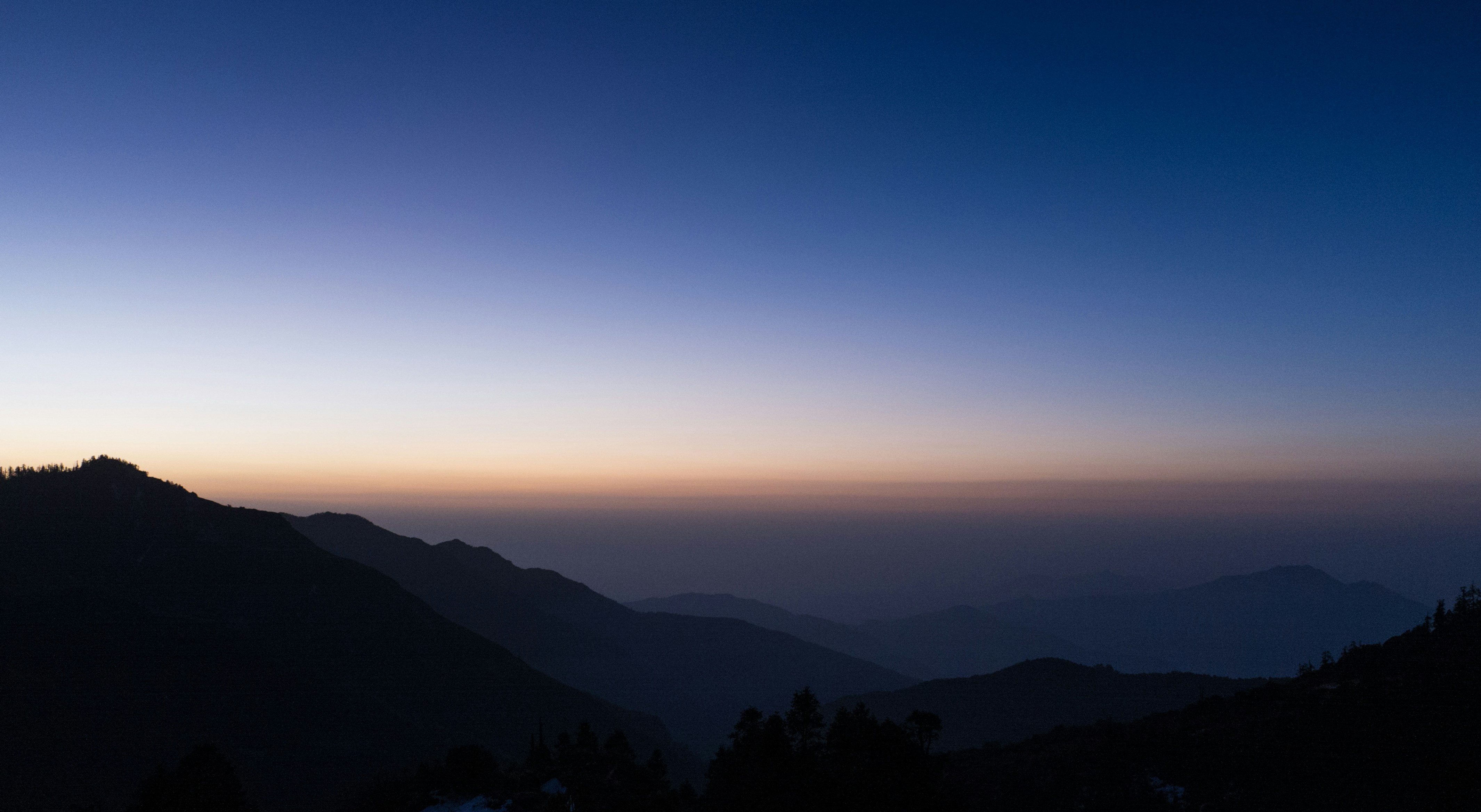 Free Unsplash photo from MARIO PUTRA