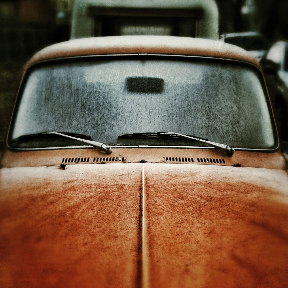 closeup photo of brown car