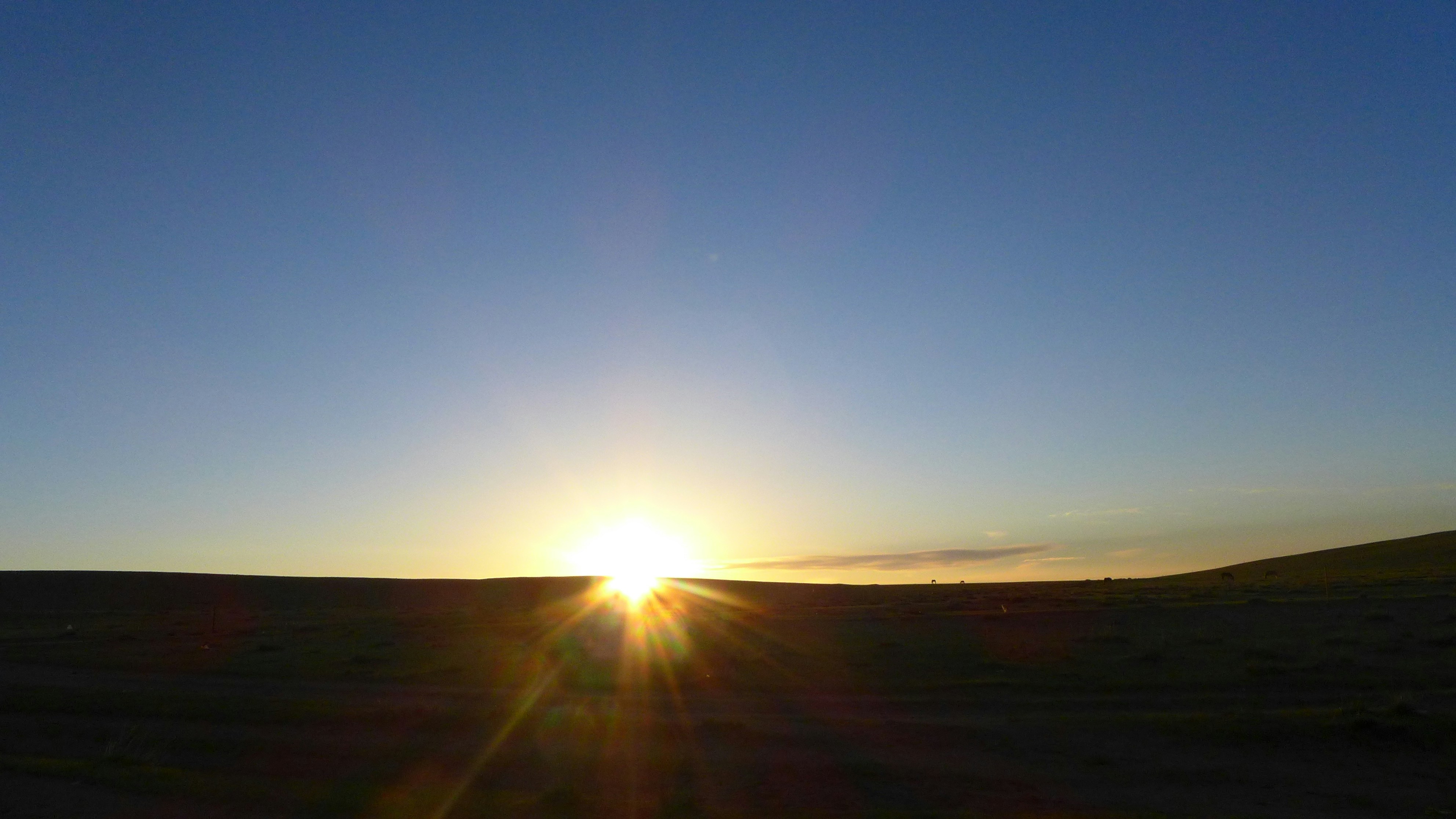 Free Unsplash photo from Phoebe Sze