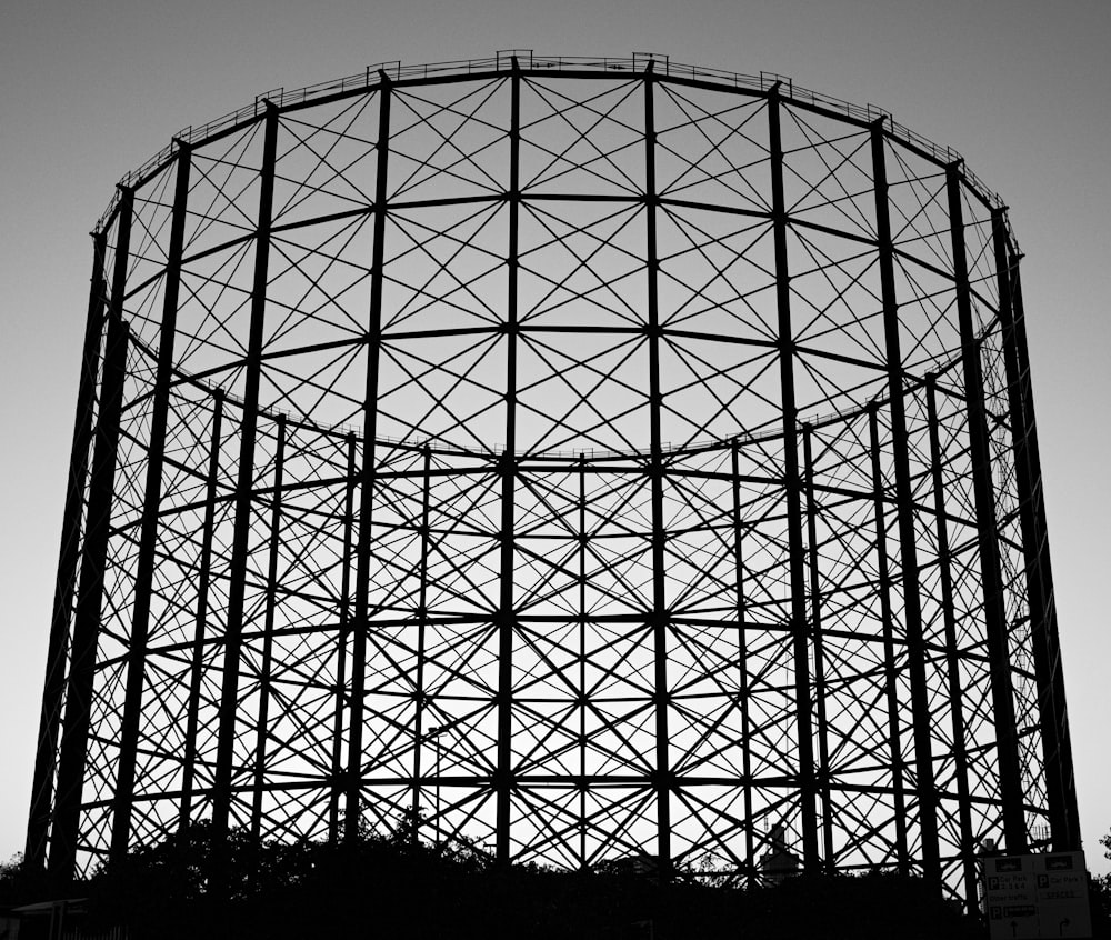 silhouette of dome sculpture