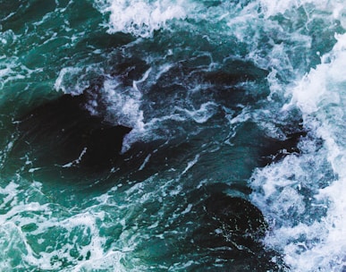 time lapse photography of sea wave