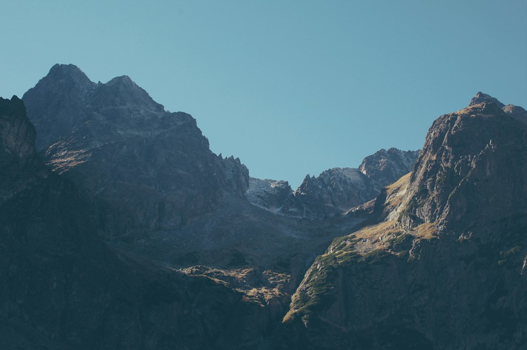 landscape photography of mountain range, Craggy mountain peaks