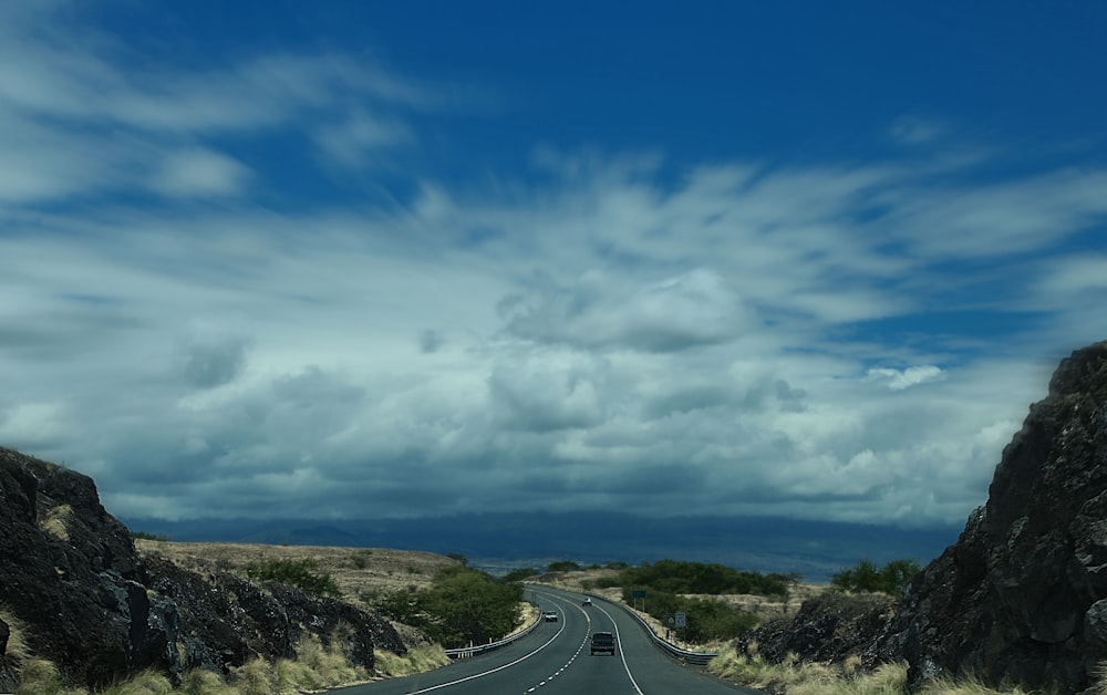 landscape photo of road during daytime