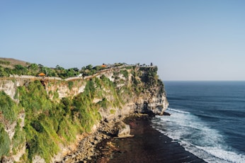 uluwatu temple bali holiday packages