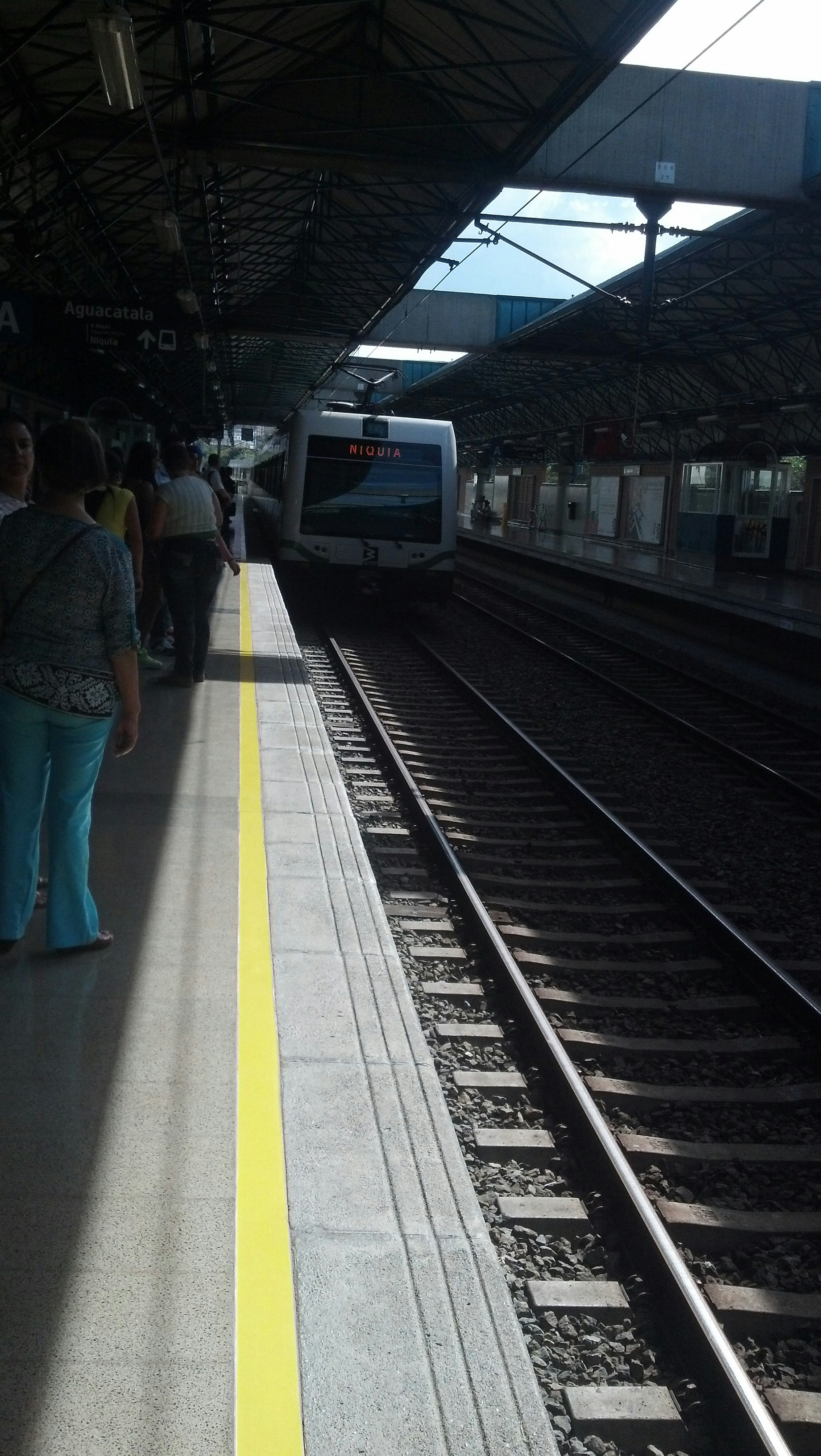 Free Unsplash photo from Jonatan Lopez