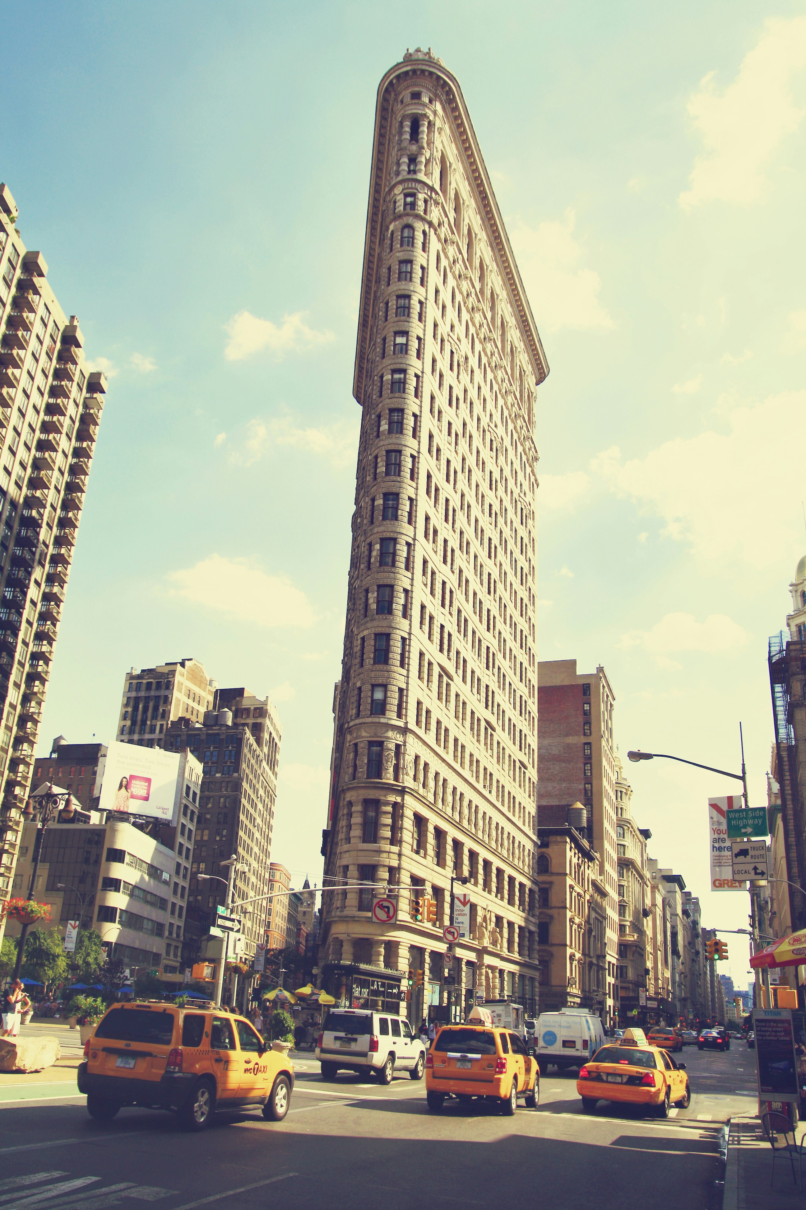 Free Unsplash photo from Adam Kinnwall