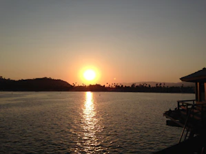 A peaceful sunset symbolizing long-term financial security and retirement planning.