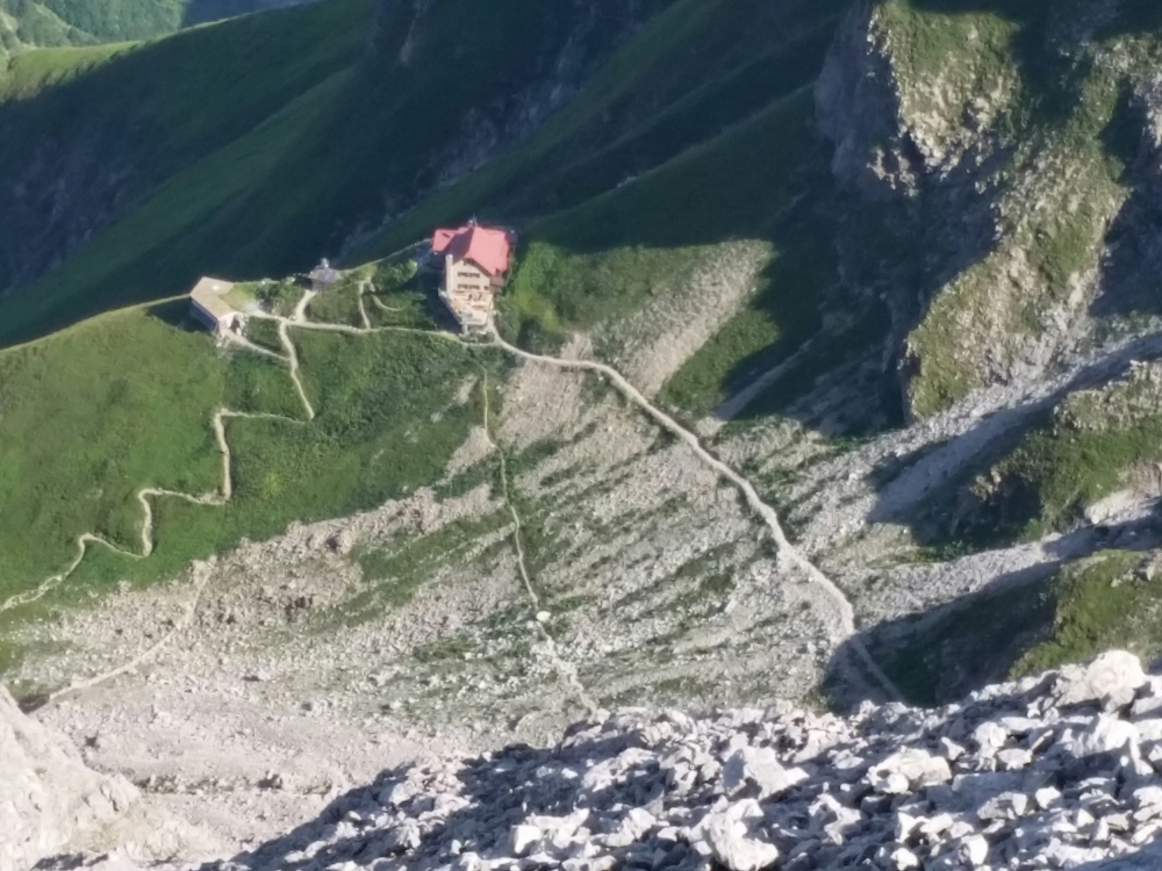 Free Waltenberger Haus Dav Hutte Image On Unsplash