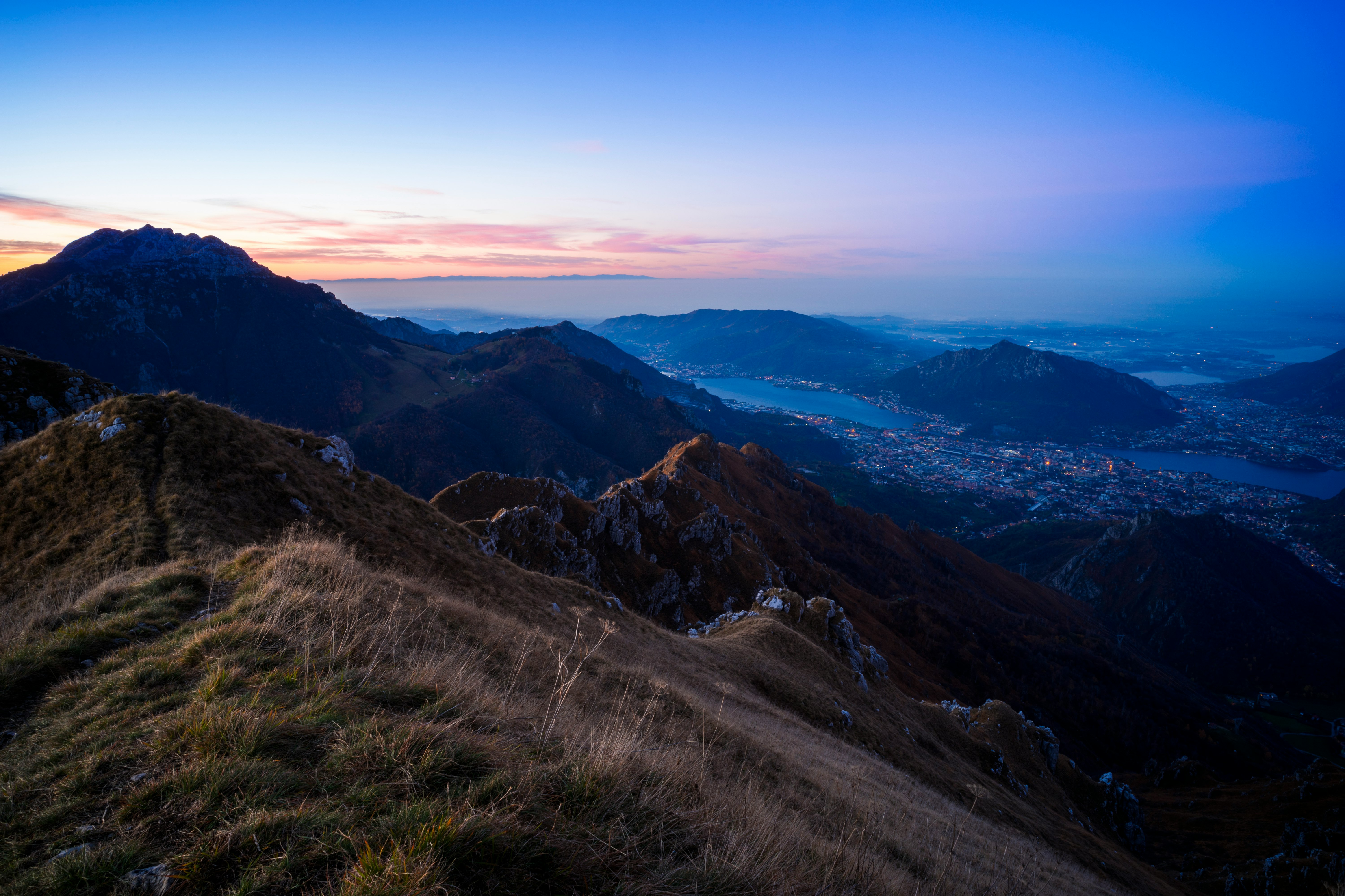 aerial photography of mountain during daytime