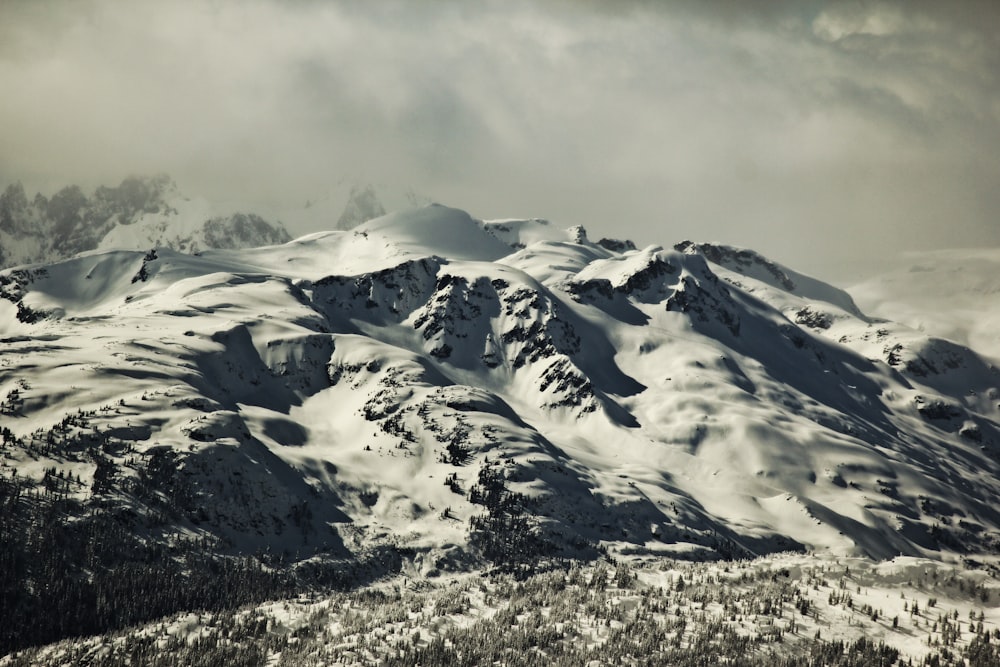 mountain peak during daytime