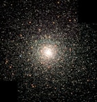 A close-up photo of the bright center of a star cluster.