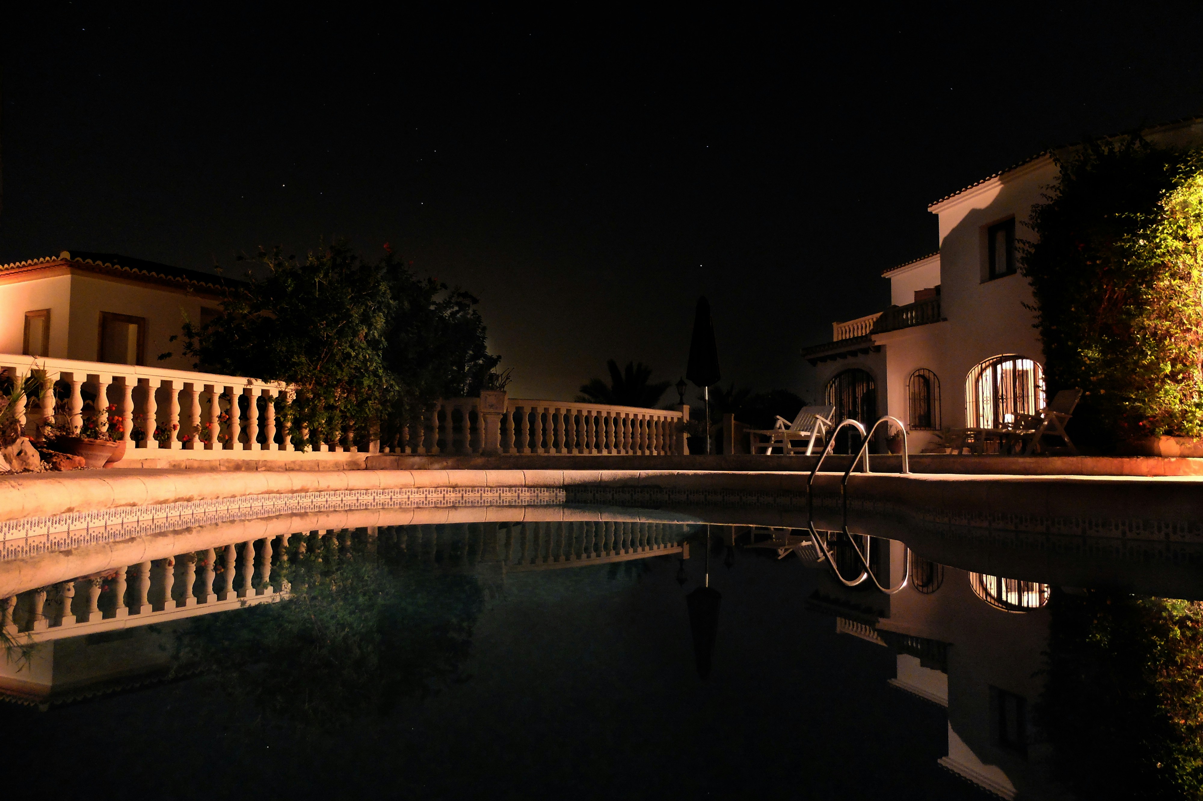 Free Unsplash photo from Matthew Walsh