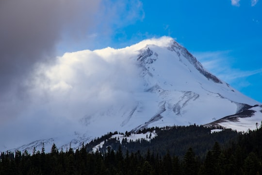 landscape photography of mountain in Mount Hood Meadows United States