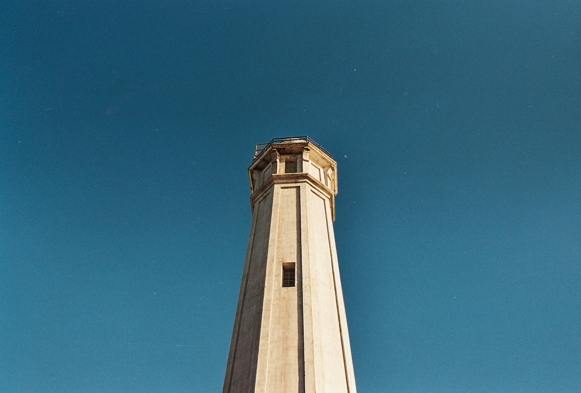 Free Unsplash photo from Adam Fry