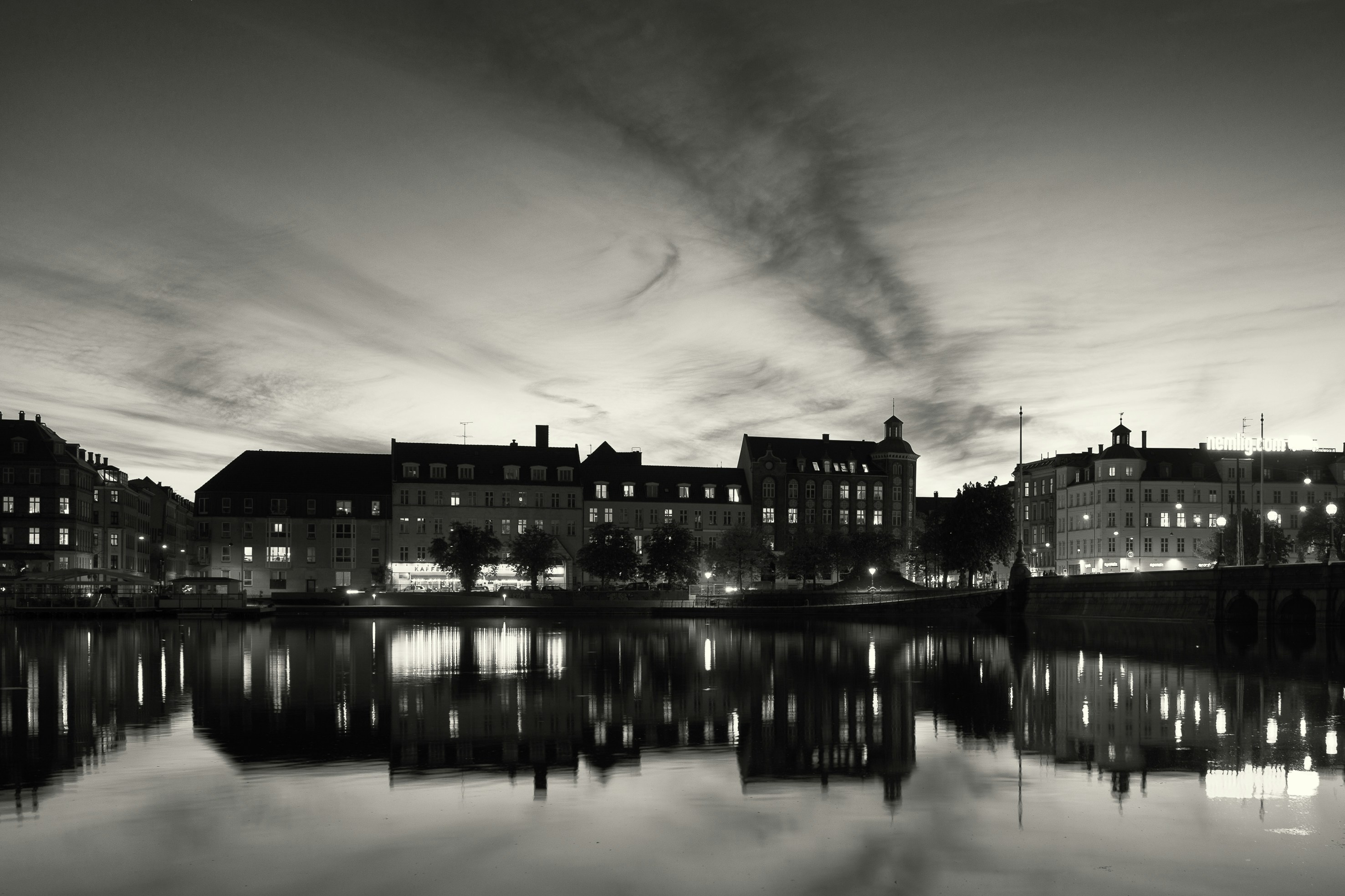 Free Unsplash photo from George Doumani