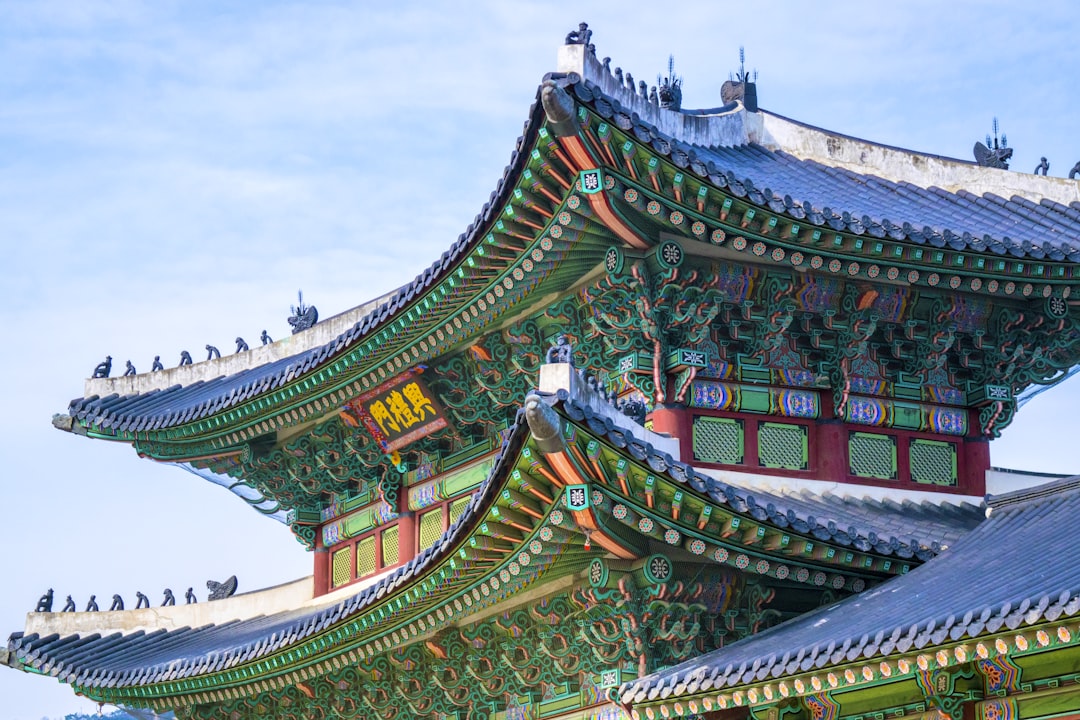 green and red temple