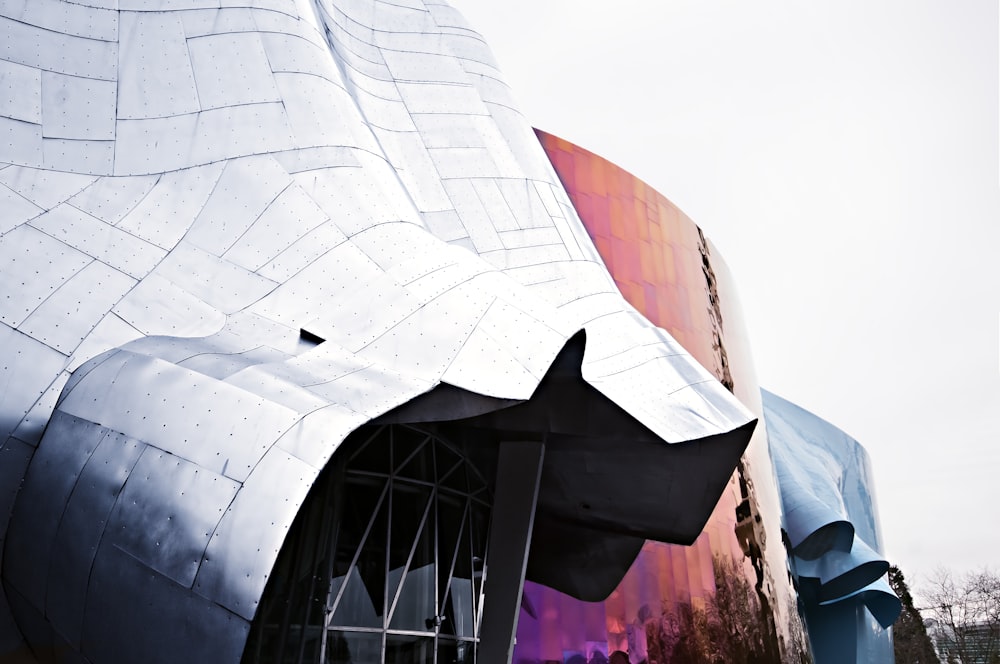 brown and gray dome building