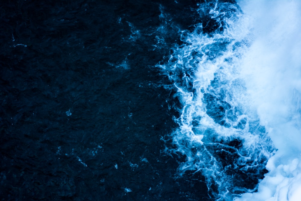 photo of ocean water digital wallpaper