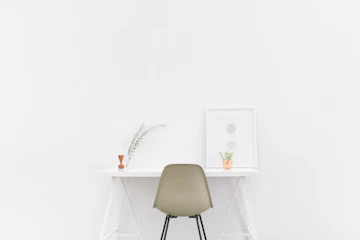 Saarinen Tulip Table