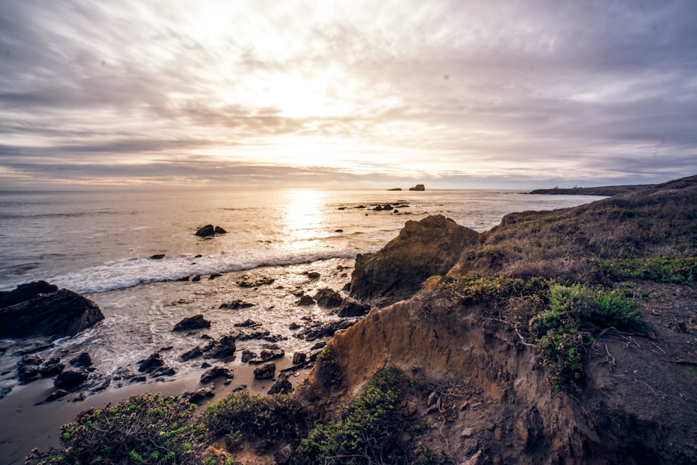 Fotografía panorámica de la puesta de sol