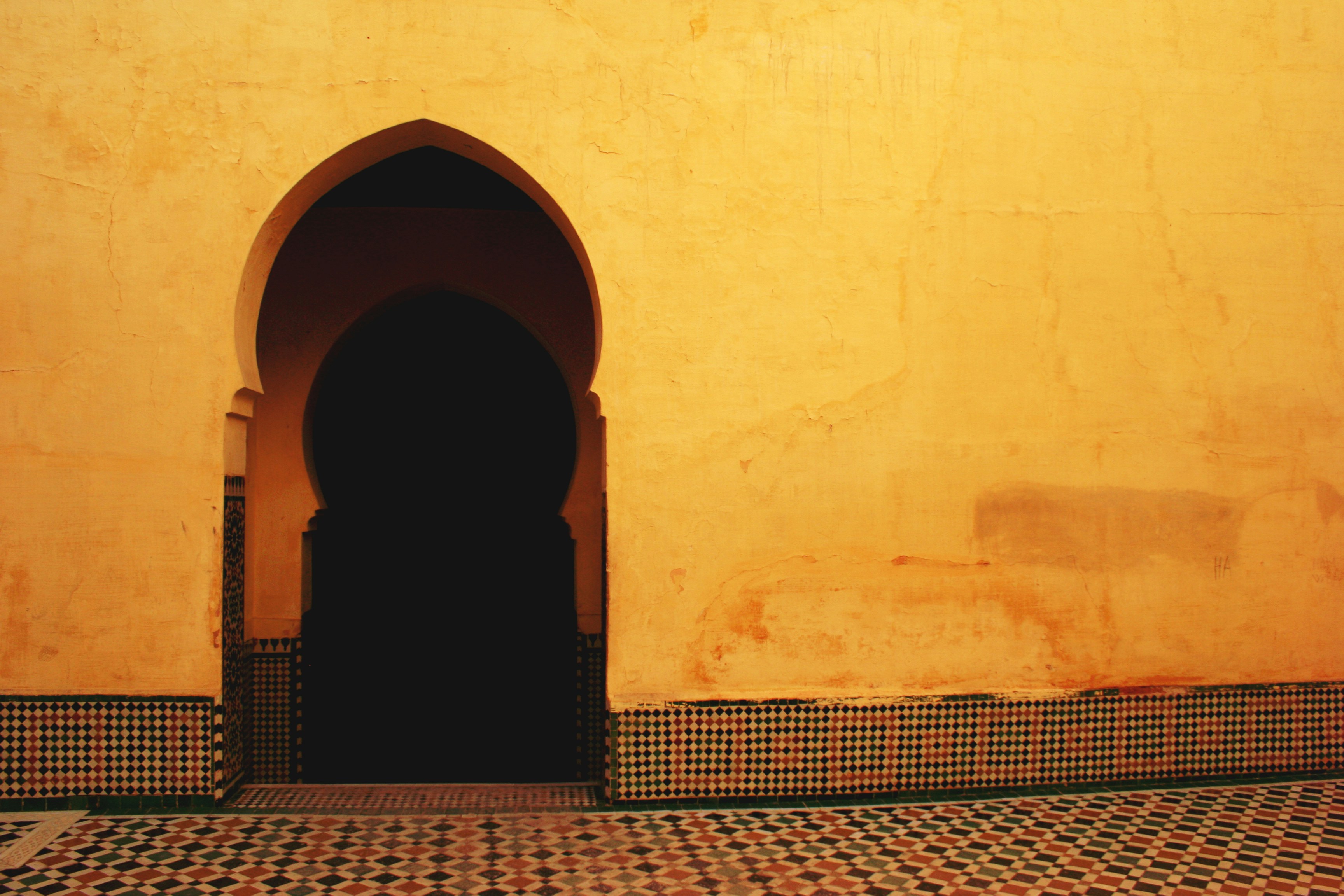 Free Unsplash photo from Mario Purisic