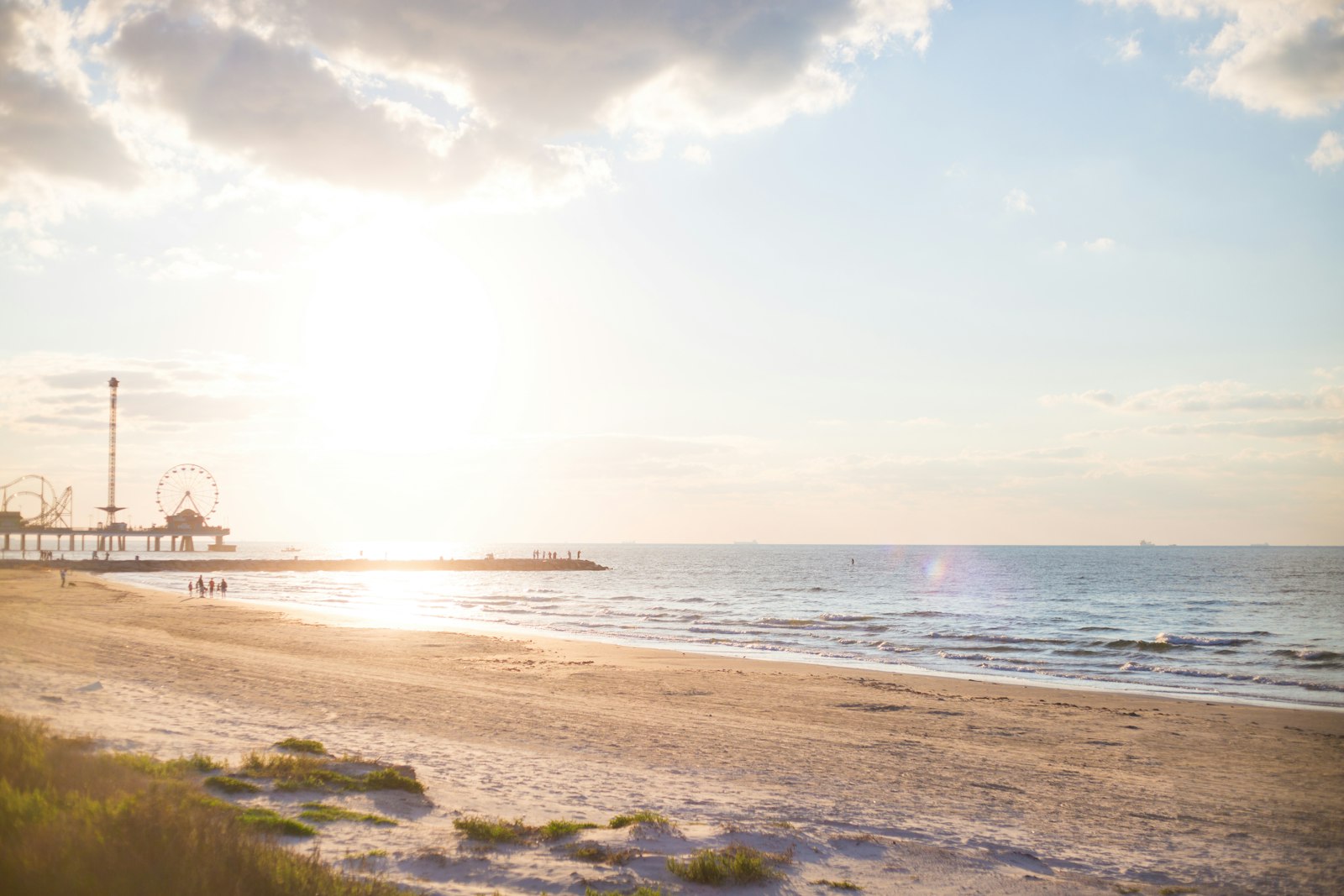 Canon EOS 5D Mark III + Canon EF 50mm F1.8 II sample photo. Brown sand beach under photography