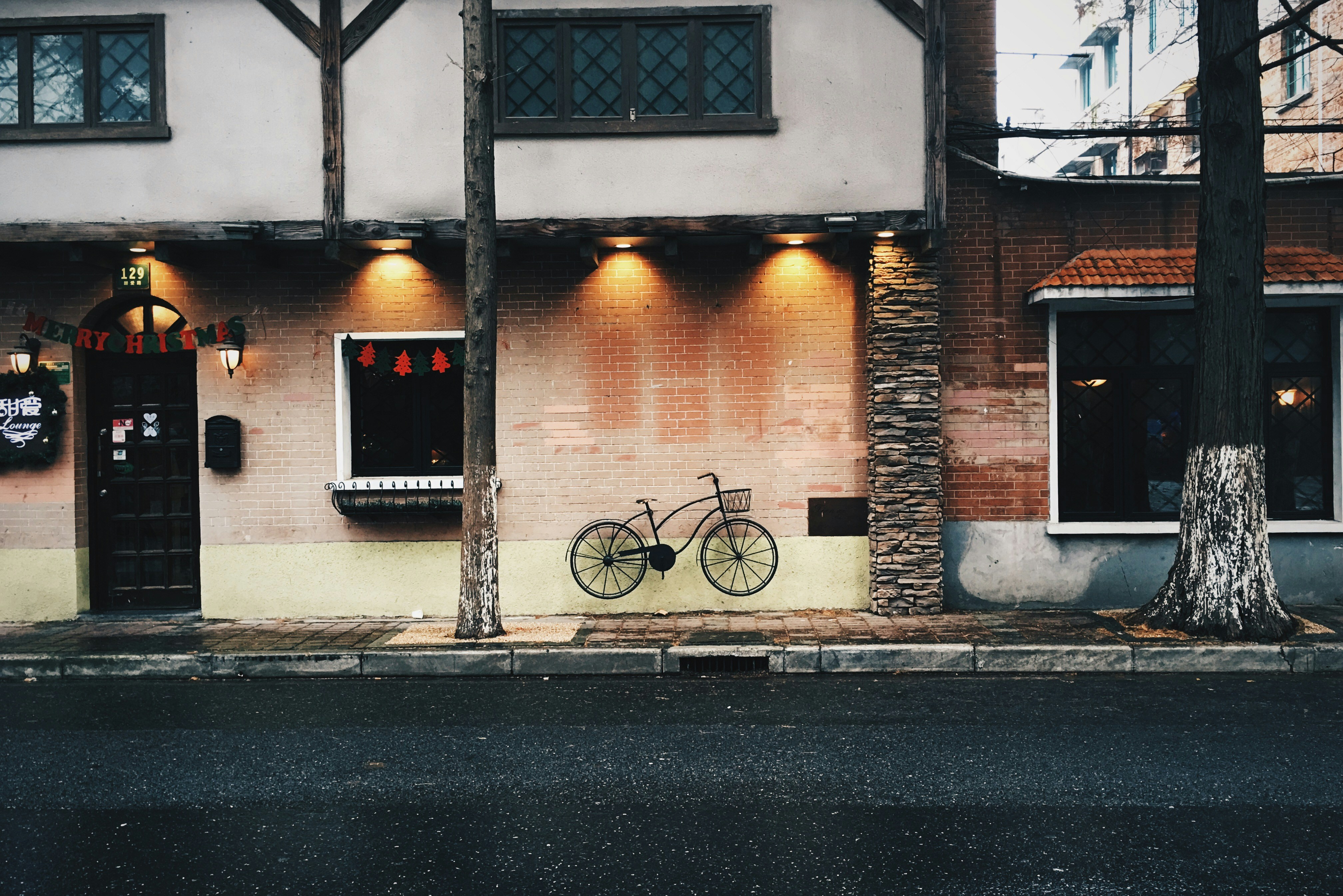 Free Unsplash photo from Christopher