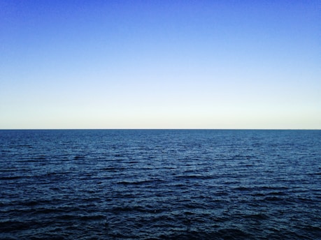 landscape photography of sea
