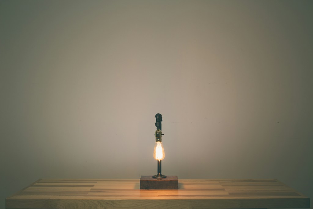 Ceramic Glow Lamp
