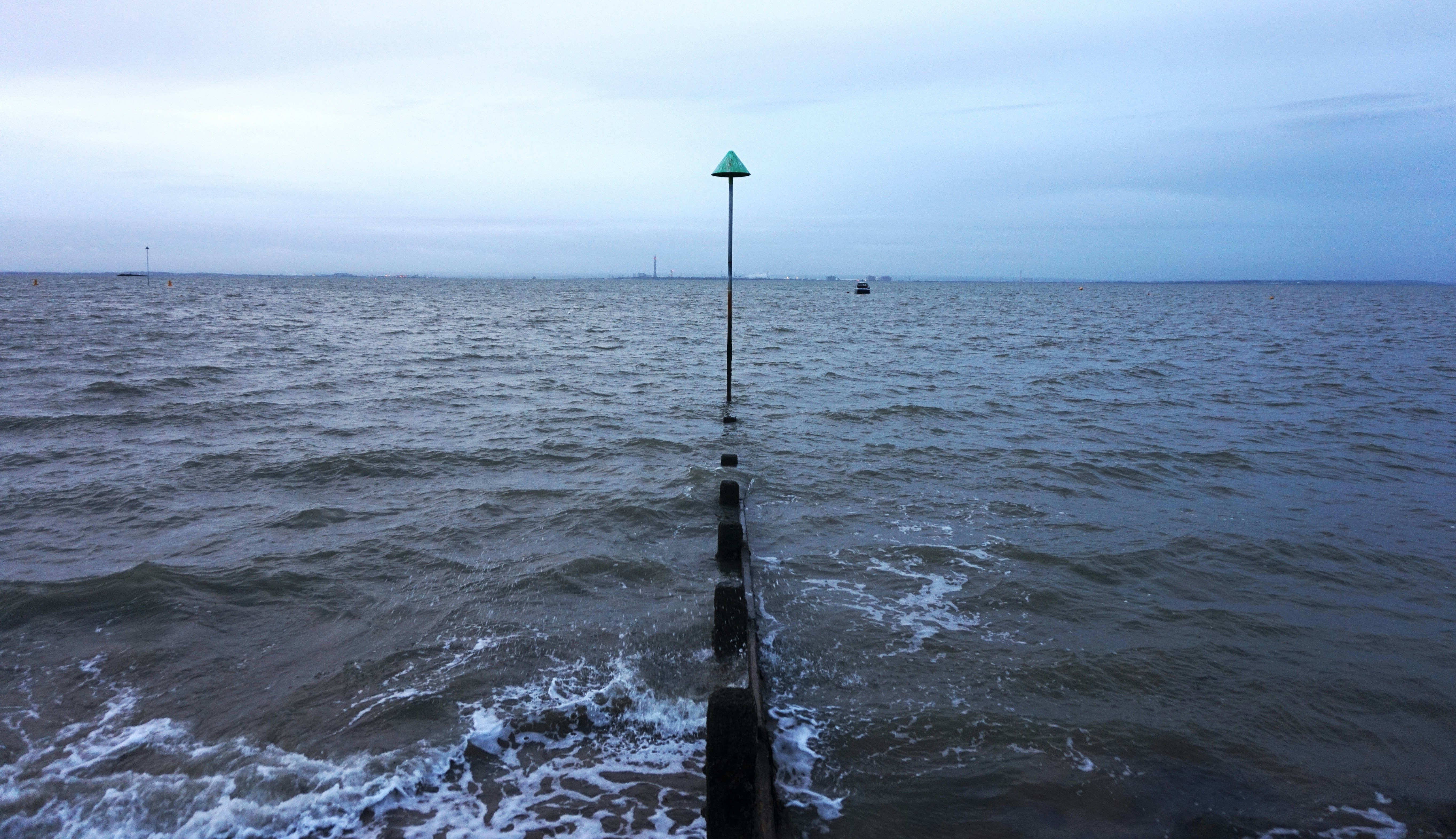 Free Unsplash photo from Richard Smith