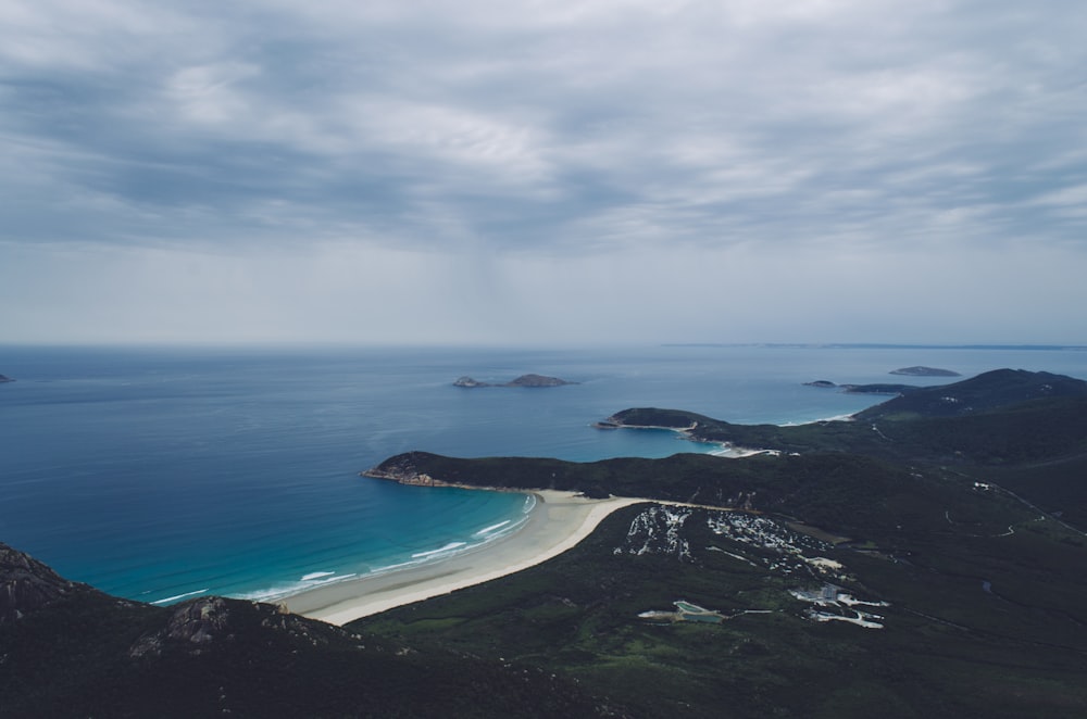 aerial photo of seashore