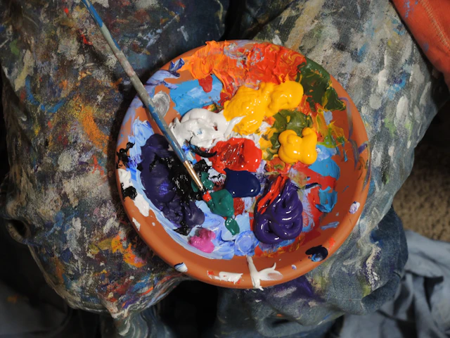 Art Studio Brushes puzzle