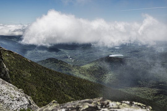 green mountains at daytime in Whiteface Mountain United States