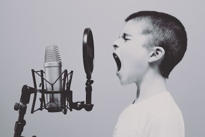 The Rise Recover Live Podcast: Ugly Grace, Messy Resilience and Connecting with the Opposite