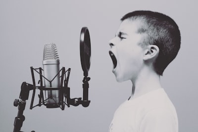Vocal Hydration for Singers - kid sings