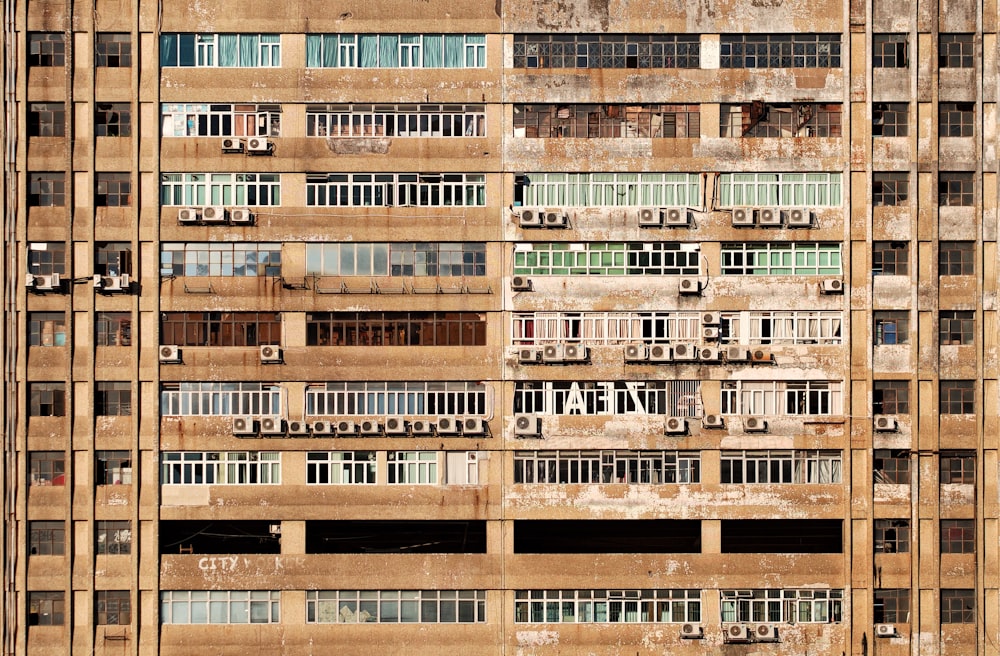 brown concrete building