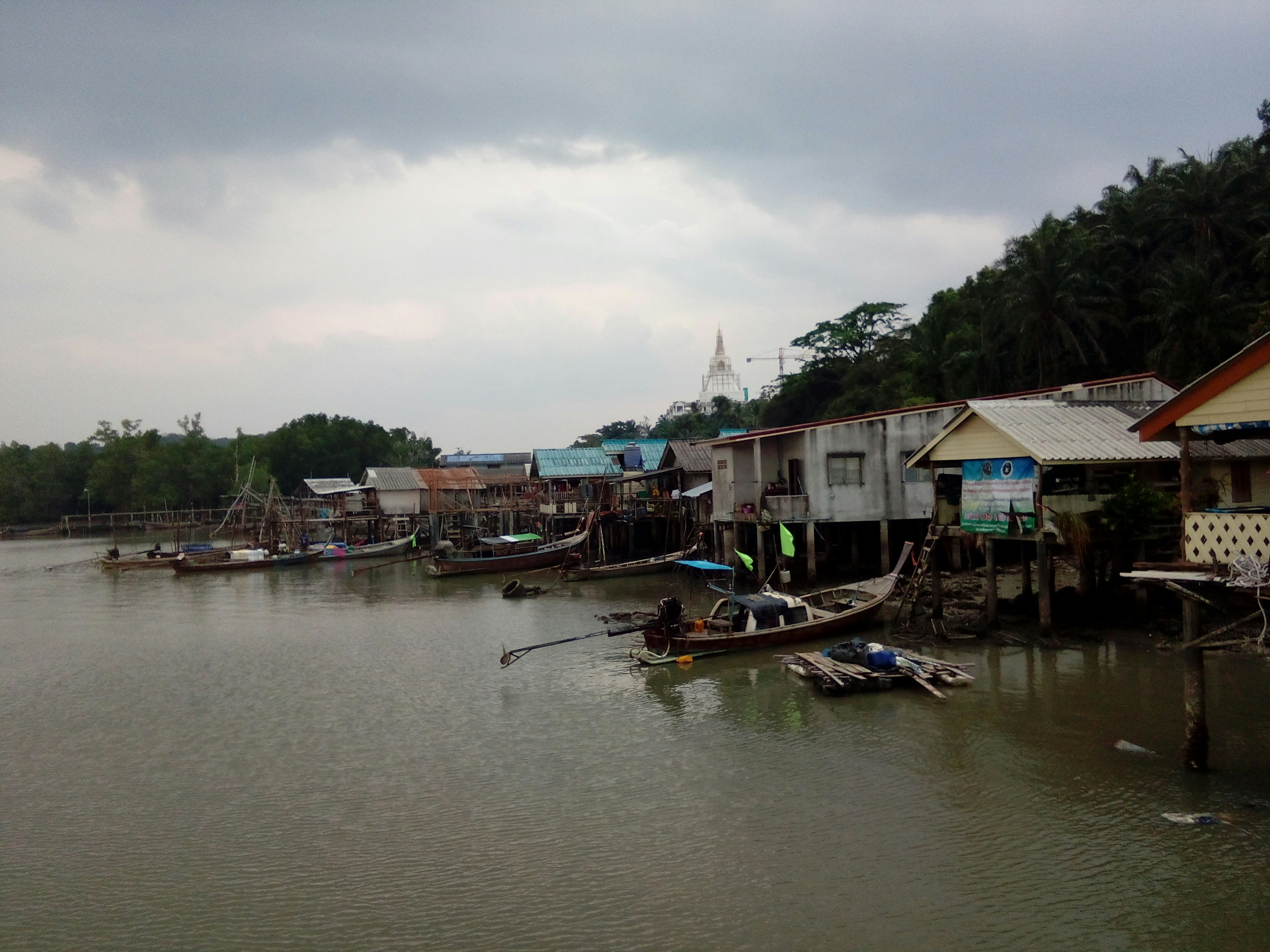 Free Unsplash photo from Royhan Mahara