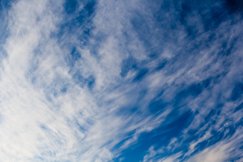 photography of white and blue sky