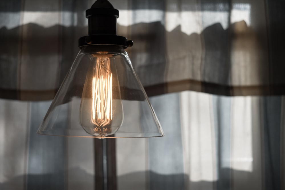 shallow focus photography of pendant lamp