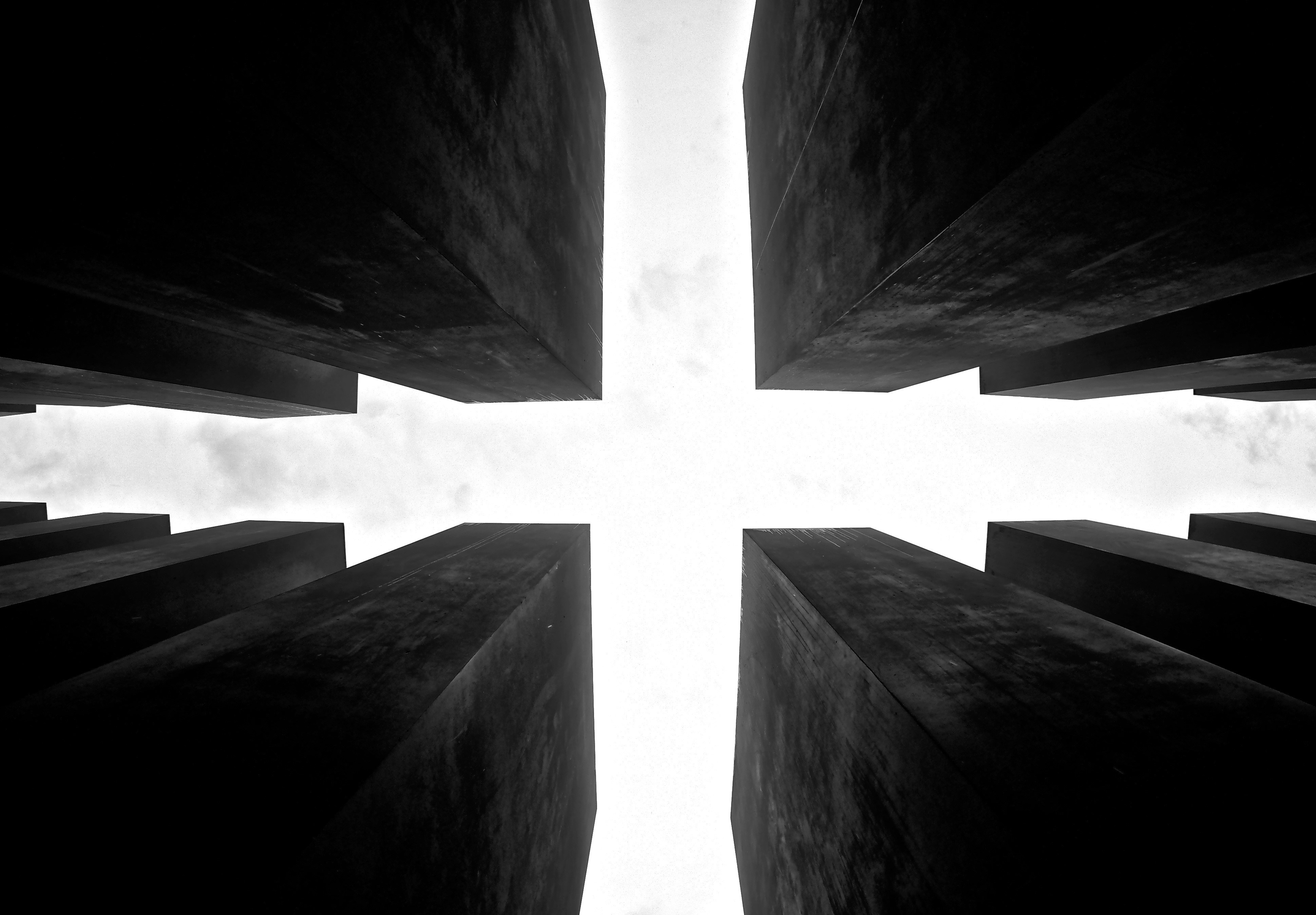 Free Unsplash photo from Felix Plakolb