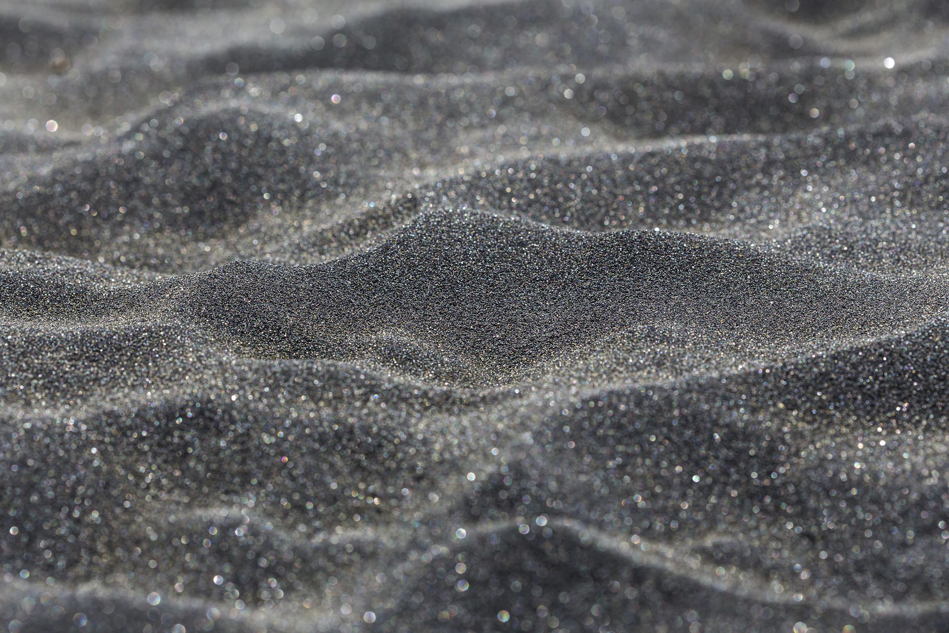 brown sand with water droplets