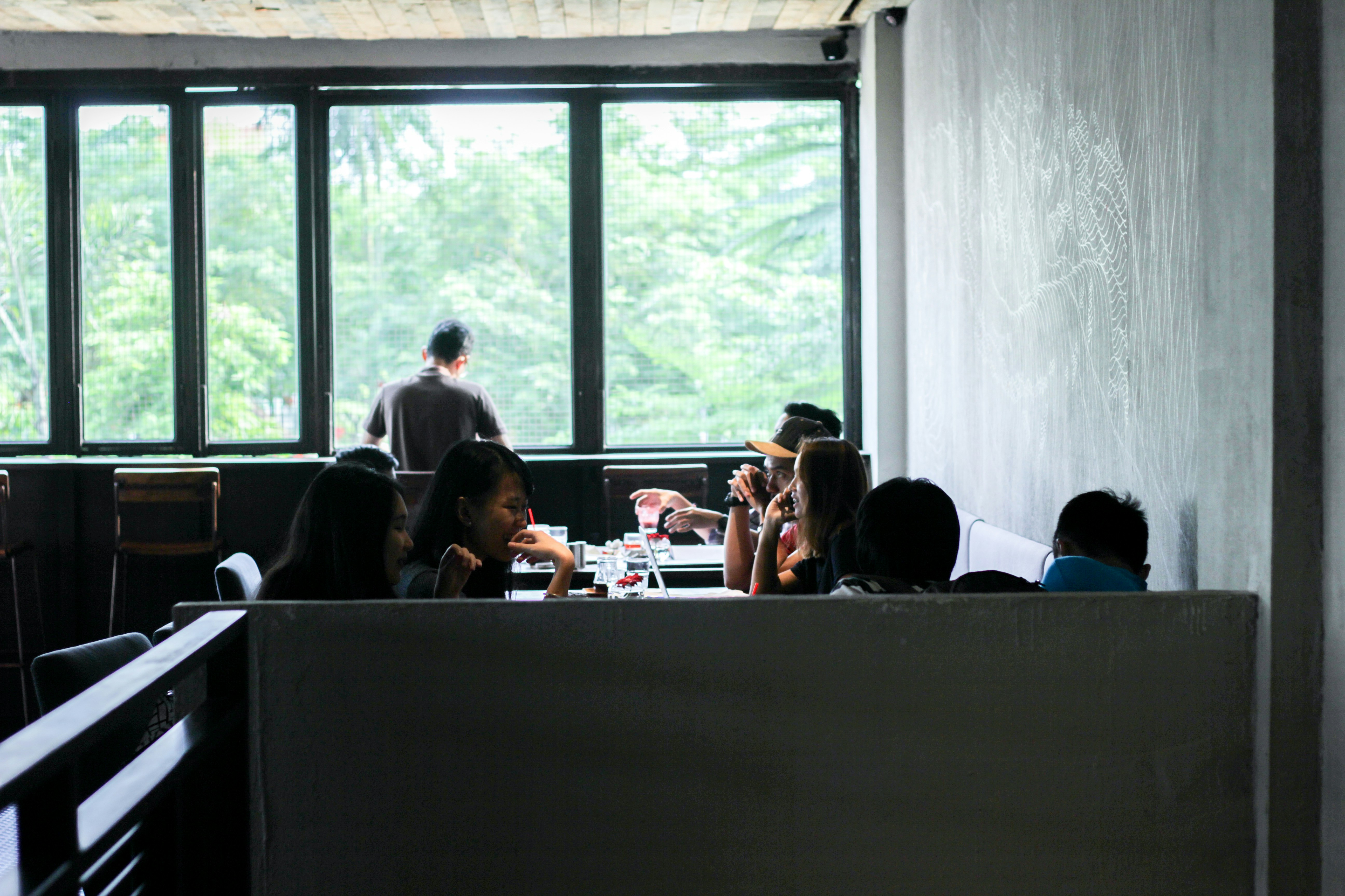 Free Unsplash photo from Yoel Peterson