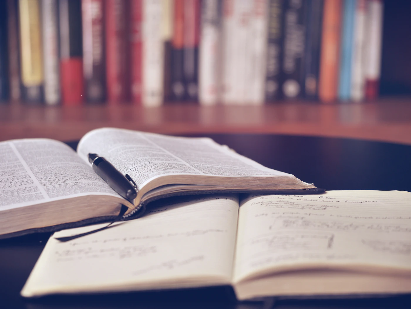 Notebook used for English grammar study